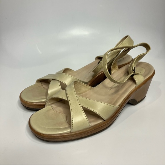 Dansko Arabella cream leather sandals clog strappy women’s size 42 - Picture 4 of 9